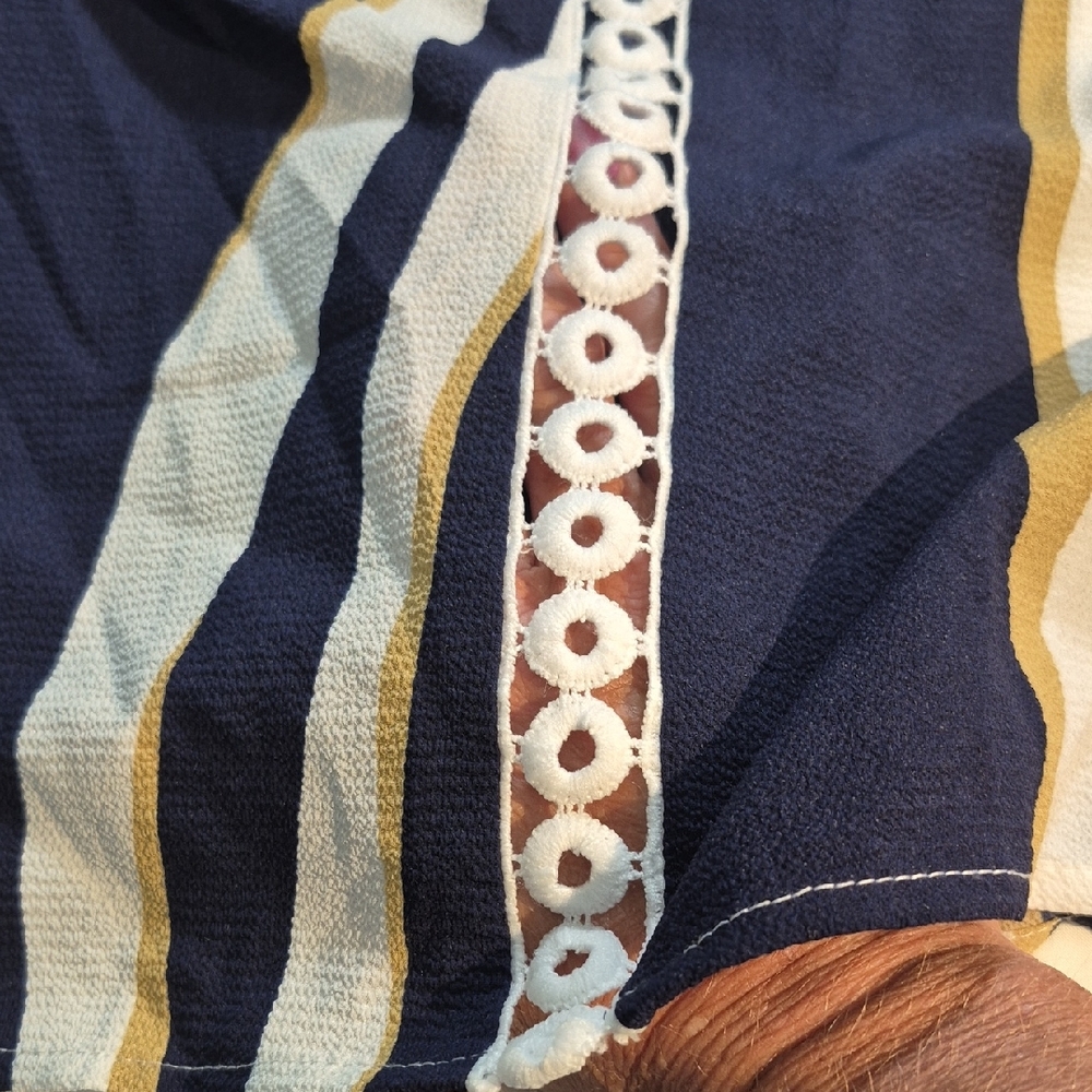 Women Plus 3X Elegant Navy and Gold Striped Blouse - Picture 8 of 8